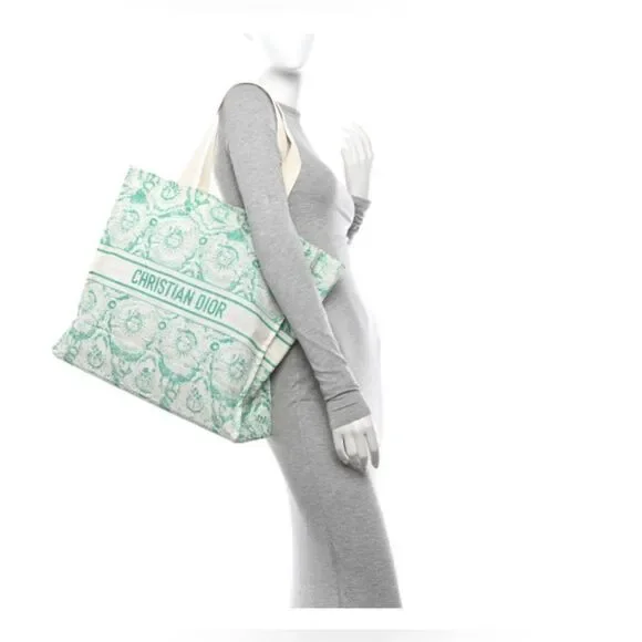 CHRISTIAN DIOR Canvas Dioriviera Toile de Jouy Soleil Tote Aquamarina